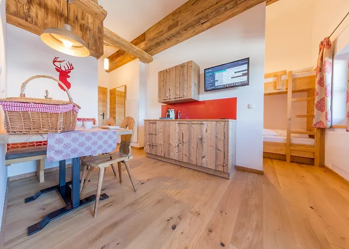 ロッジ Ahornlodge マイヤーホーフェン